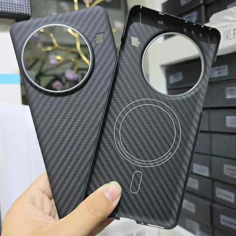 Case for Oneplus 13 Magnetic Carbon Fiber Protective Cover