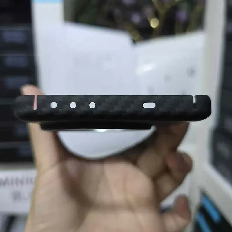Case for Oneplus 13 Magnetic Carbon Fiber Protective Cover