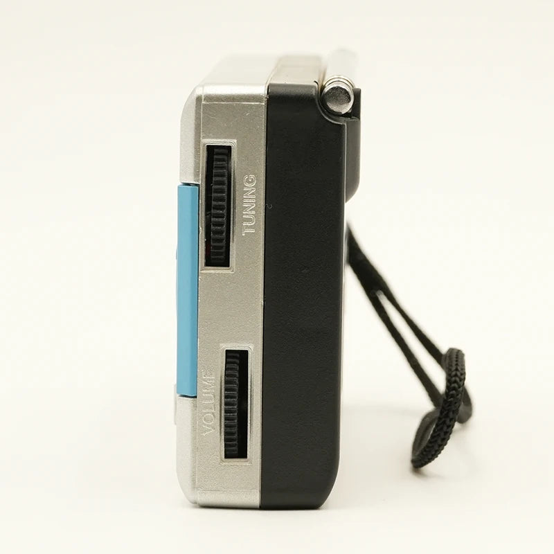 MCC Emergency Solar Hand Crank Radio with Power Bank