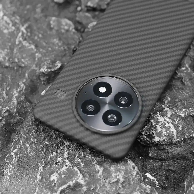 Case for Oneplus 13 Magnetic Carbon Fiber Protective Cover