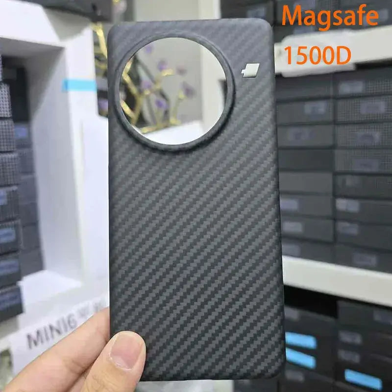 Case for Oneplus 13 Magnetic Carbon Fiber Protective Cover