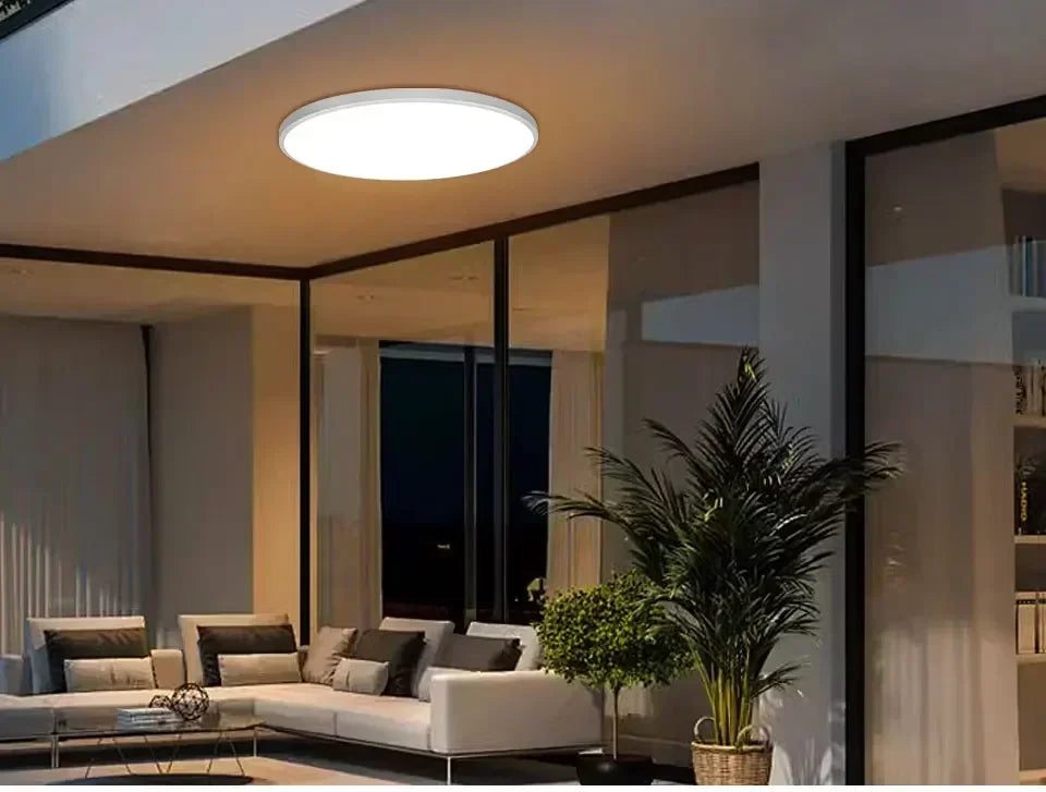 Tuya WiFi LED-taklampe - dimbar RGB smart belysning