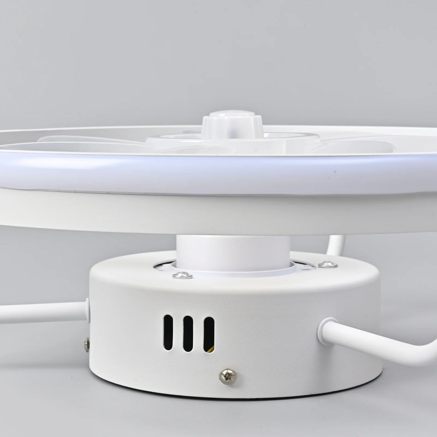 XCLuuHY 55W Modern Ceiling Fan With Light & Remote Control